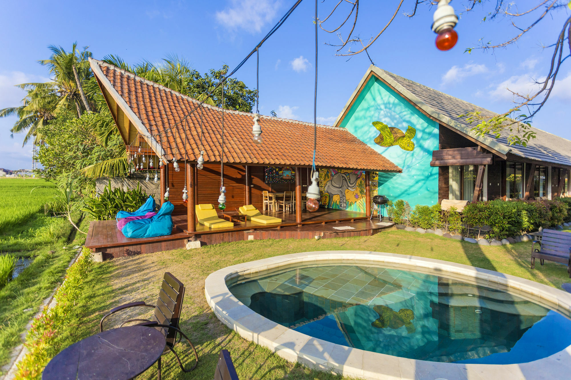 קנגו Big Brother Surf Inn מראה חיצוני תמונה