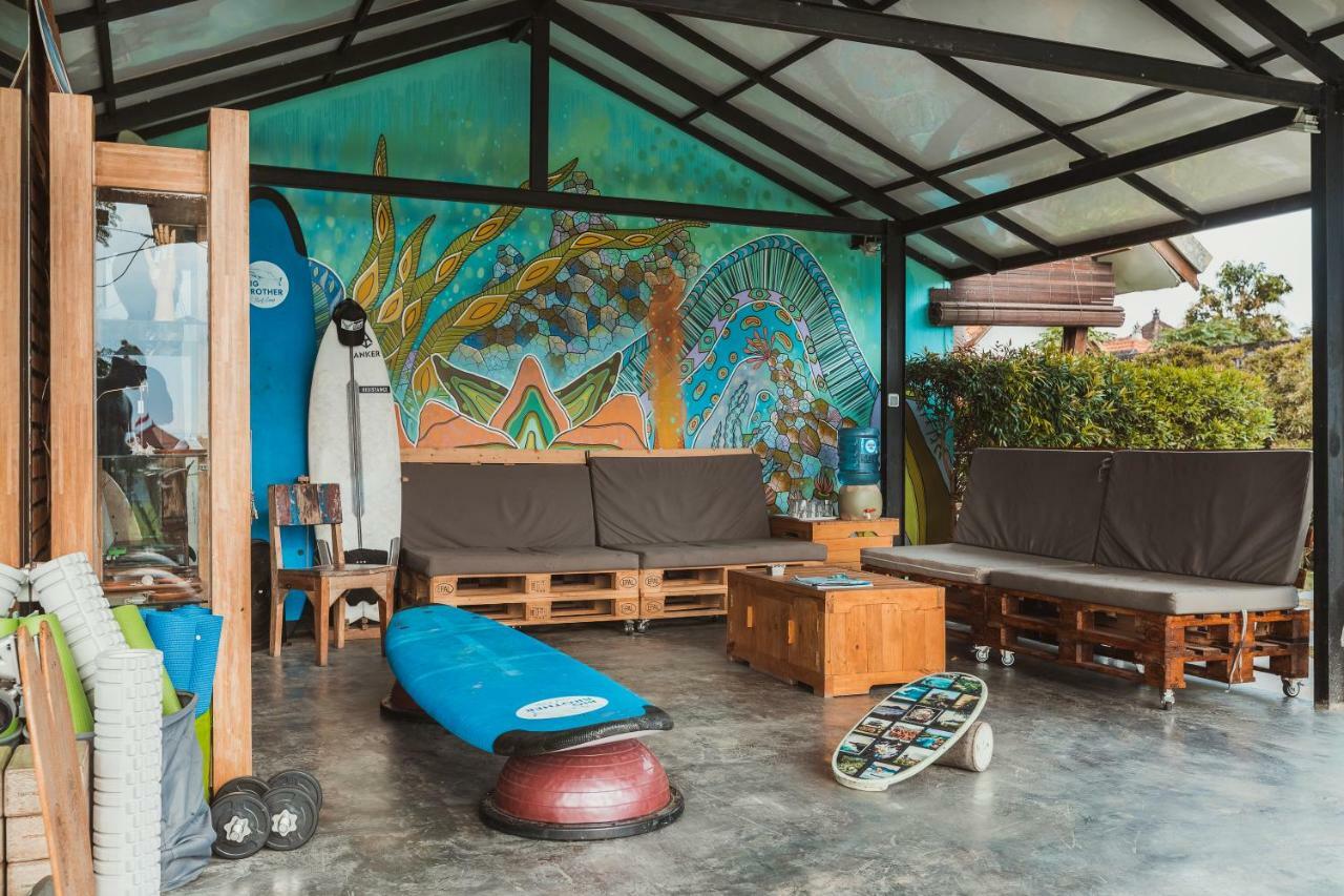 קנגו Big Brother Surf Inn מראה חיצוני תמונה